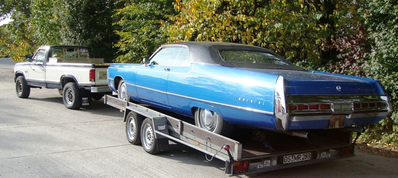 Oldtimer Transport Chrysler Imperial