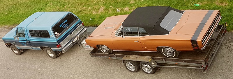 Oldtimer Transport 69 Dodge Coronet RT