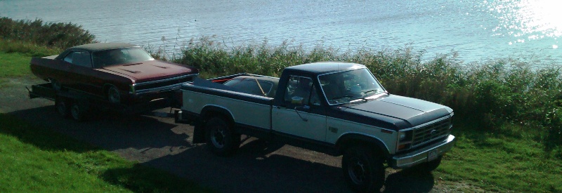 Oldtimer Transport 70 Plymouth Sport Fury GT